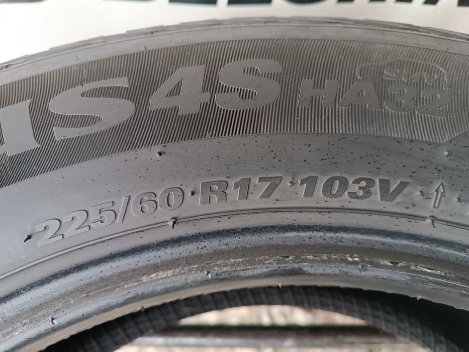 Всесезонні  шини 225/60 R17 Kumho solus 4s ha32 2022 рік 6,3мм