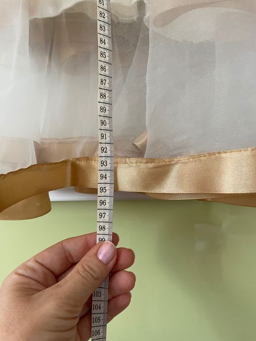 Сукня святкова на дівчинку