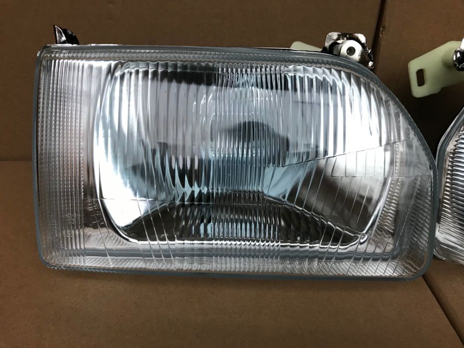 Фари фара Ford Escort (86-90) Orion (86-90)