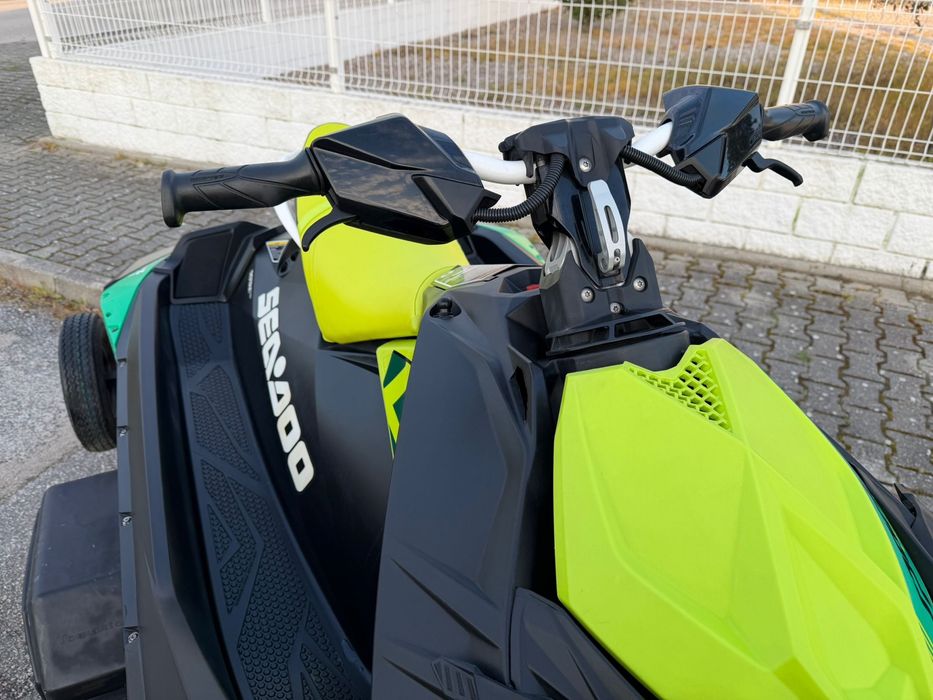 Seadoo Spark trixx 2020