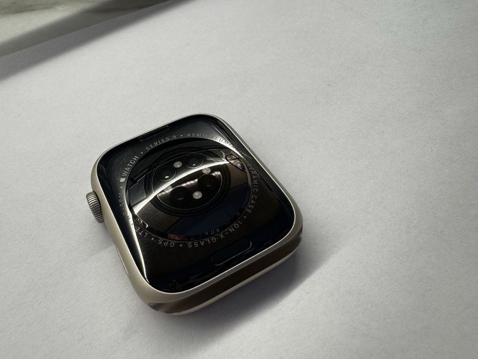 Apple Watch Series 9 45mm GPS + Cellular – Starlight | 96% baterii