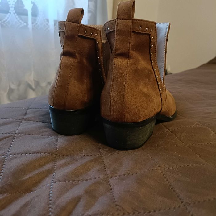 Damskie botki Deezee rozm. 39