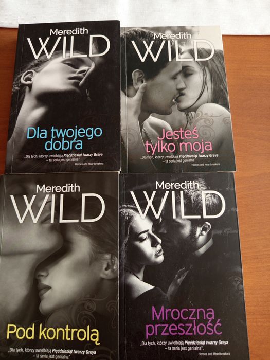 Mroczna przeszłość książka