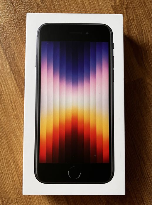 ** Apple Iphone SE 3 Generacja / Nowy / Midnight / 128 Gb **