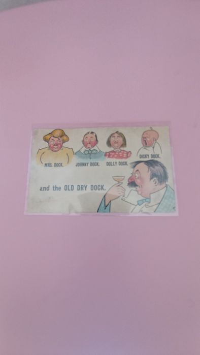 Conjunto de postais cómicos