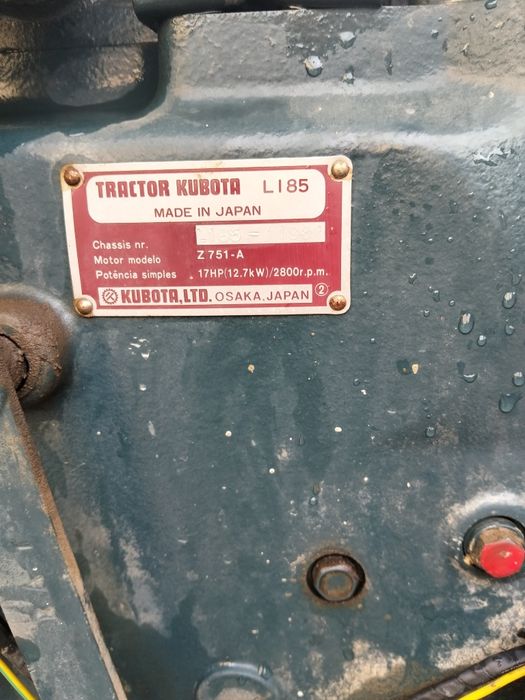 Trator Kubota L185