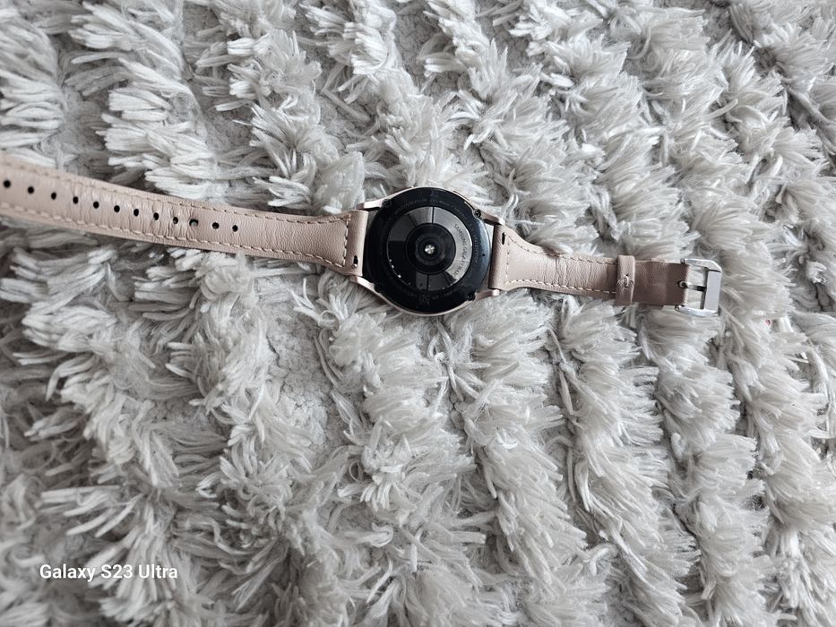 Zegarek Samsung Galaxy watch 4. Uszkodzony