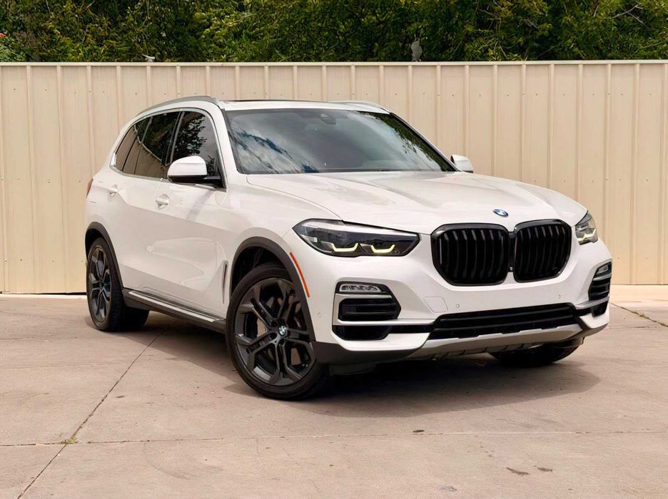 BMW X5 xDrive50i      2019