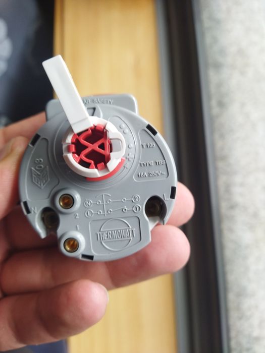 Termostato termoacumulador