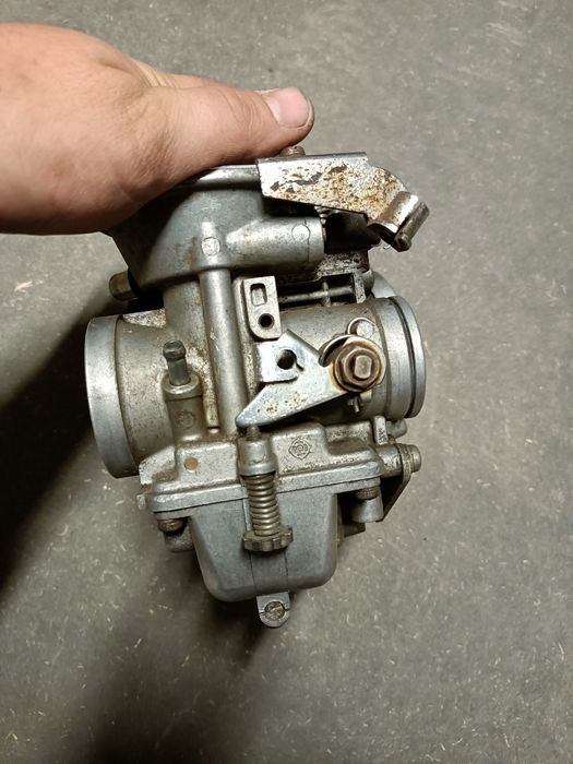 Yamaha Virago 1100 gazniki kpl