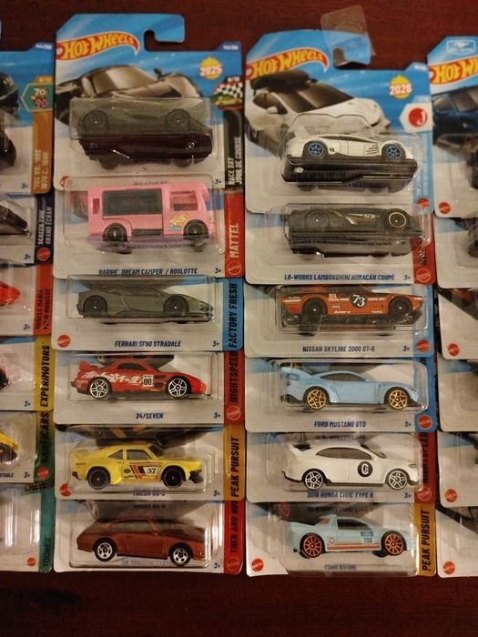 Hot Wheels - Vários