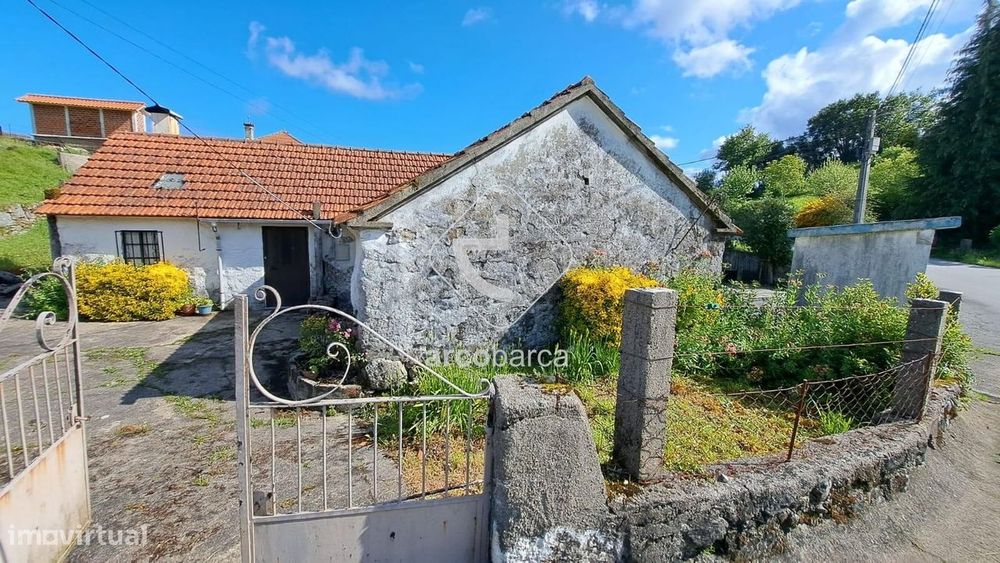 Moradia T1 habitavél c/terreno e anexo,segunda casa em pedra p/reabili