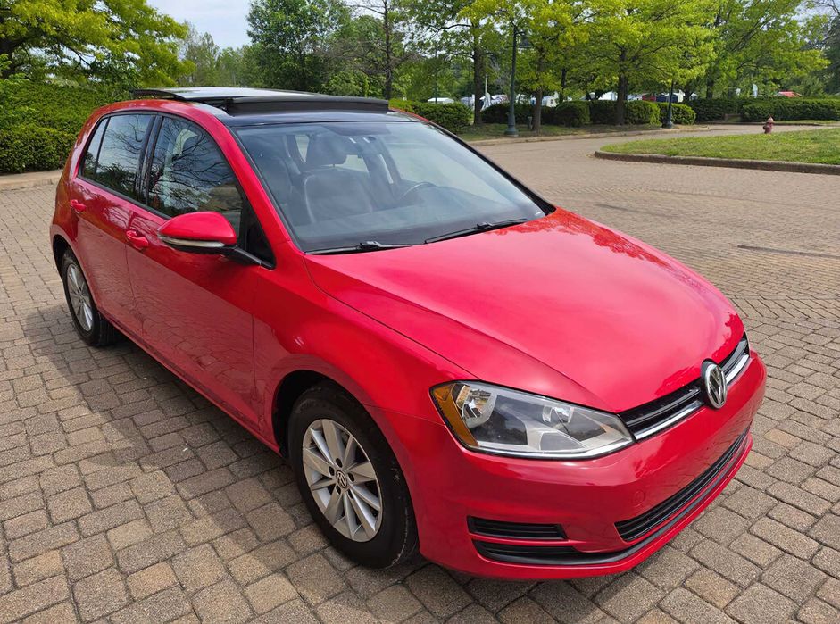 Volkswagen Golf      2015