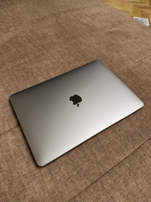 MacBook Pro 2020 M1 | 8gb Ram | SSD 256GB 93% АКБ 135  Циклів