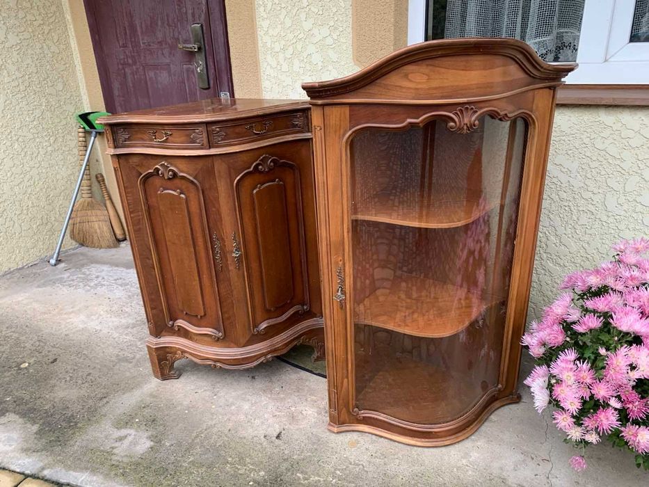 Кутова стінка ретро