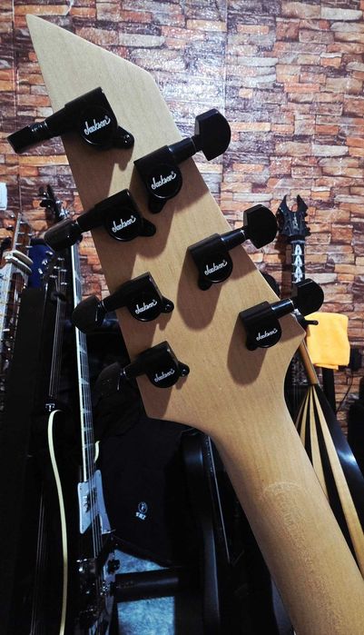 Guitarra elétrica Jackson JS22-7 RR Satin Black