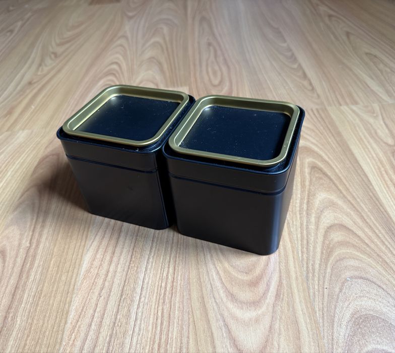 2 Latas de Chá - Ikea Blomming