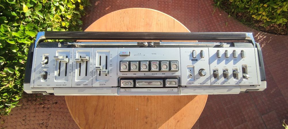 Boombox Sharp GF-9191