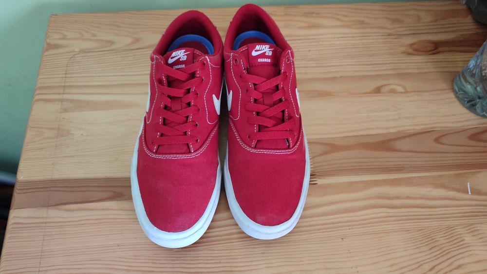 Кроссовки Nike Charge SB Red 41/42р. стелька 27 см.