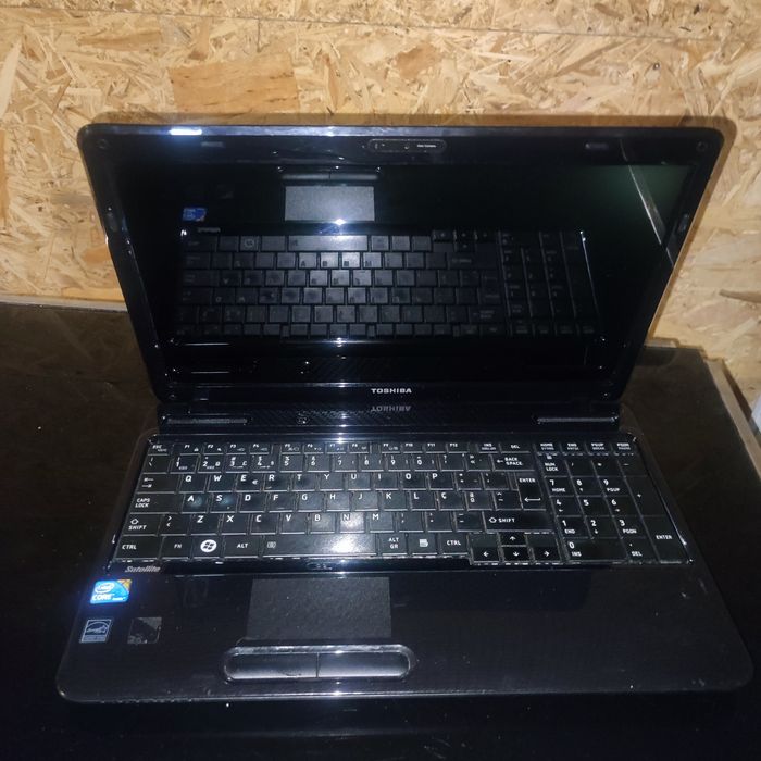 Portátil Toshiba Com carregador