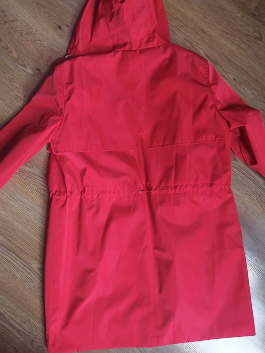 Kurtka Top Secret 36 czerwona parka przeciwdeszczowa
