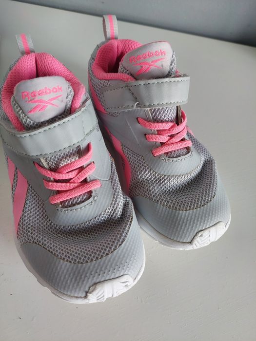 Adidasy  Reebok  dla dziewczynki  rozm 26 cm (16,5 cm )