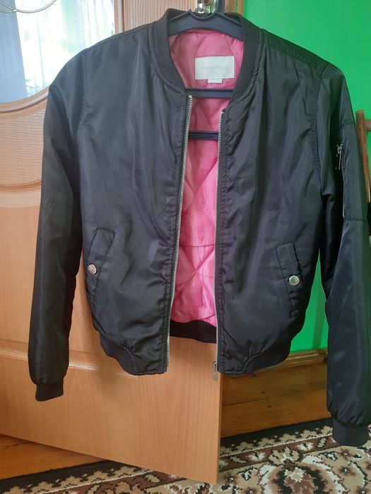 Бомпер жіночий на хс-с або дівчинку-підлітка