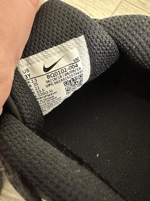 Дитячі кросівки Nike.35