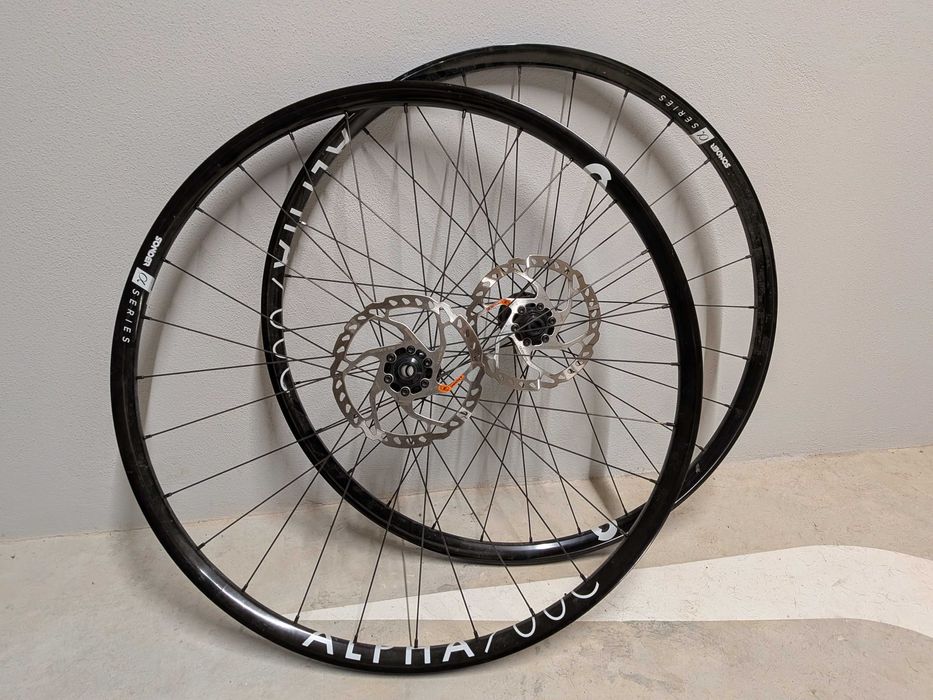 Rodas Sonder Alpha 700c + discos Shimano 160mm (6 parafusos)