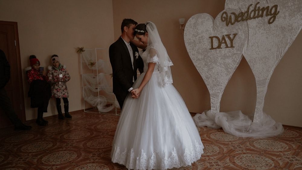 Продам свадебное платье