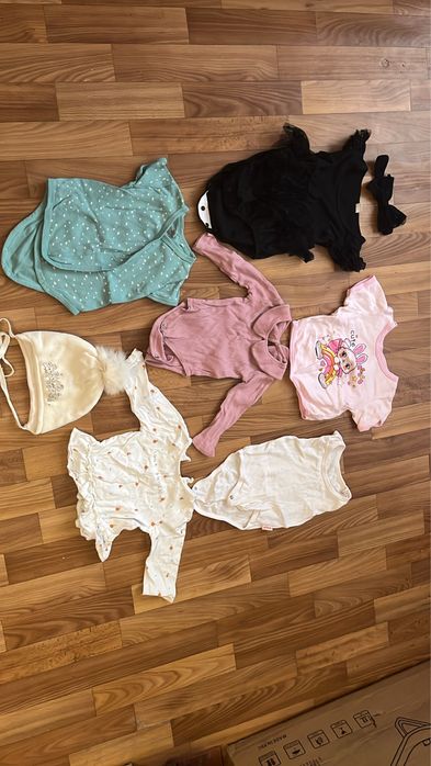 Одяг для дівчинки