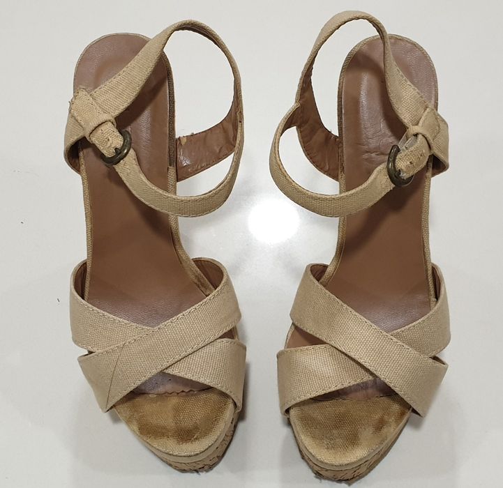Sapatos Aldo Cunha