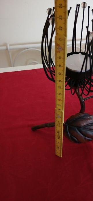 Castiçal em forma de flor