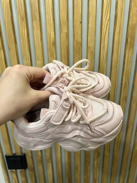 Кросівки для дівчинки