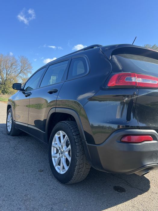 Продам автомобіль в гарному стані