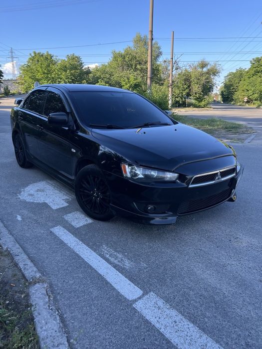 Продам mitsubishi lancer 10