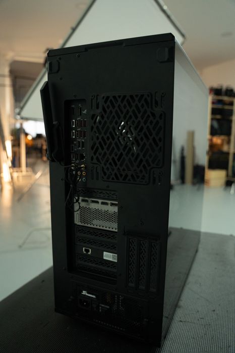 Computador Desktop - 4090, Ryzen 9, 64GB RAM, 2TB SSD