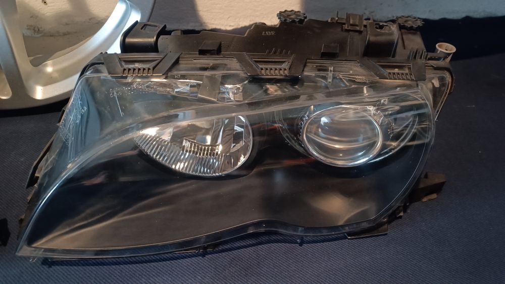 Óticas xénon originais bmw E46 Sedan ou touring Fase 2 impecáveis