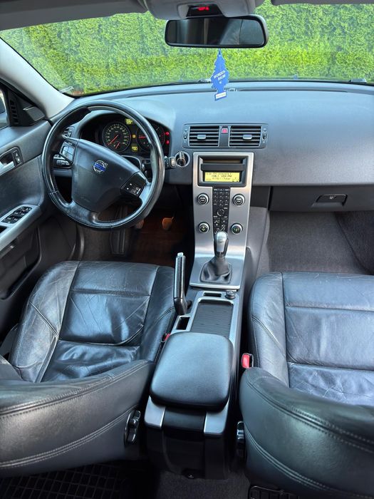 Volvo S40 2.0D 136km
