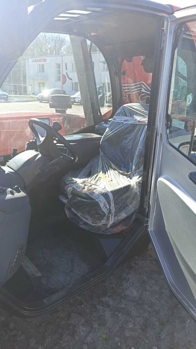 Телескопічний навантажувач Manitou MLT-X 625-75 H вживаний