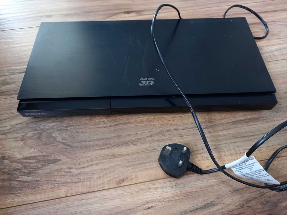 Odtwarzacz Blu ray - brak pilota