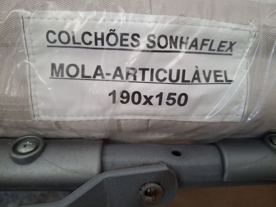 Sofá cama de 4/5 lugares com colchão novo incluído