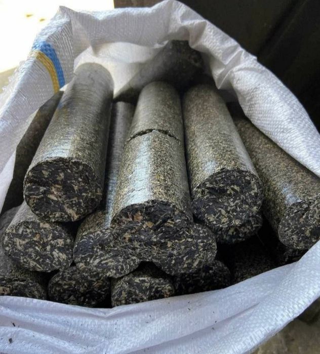 Брикеты длительного горения из  подсолнуха