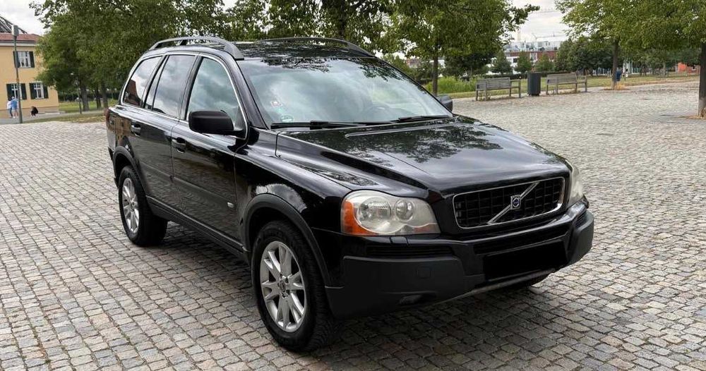 Volvo XC90 рестайловий (для військових)