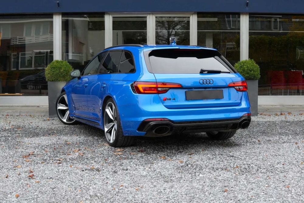 Audi RS4 Quattro tiptronic      2018