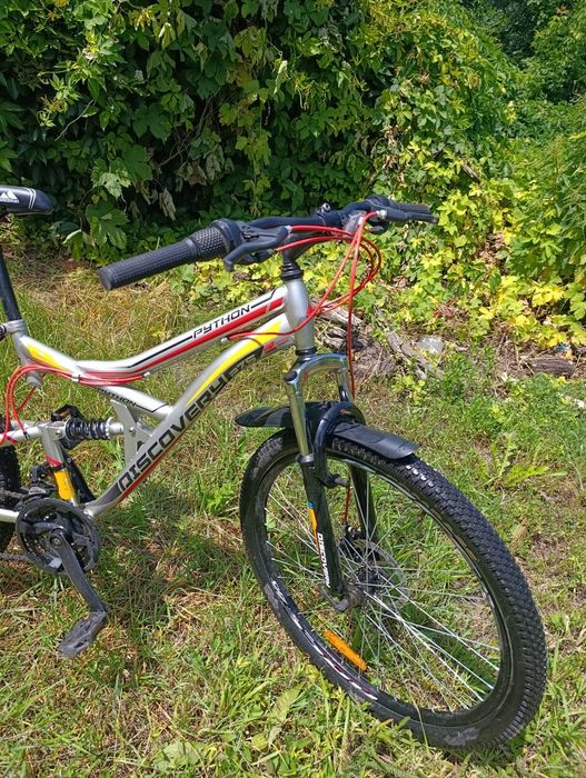 Продам два велосипеда,дуже гарний стан ,дорослий та підлітковий Discovery!