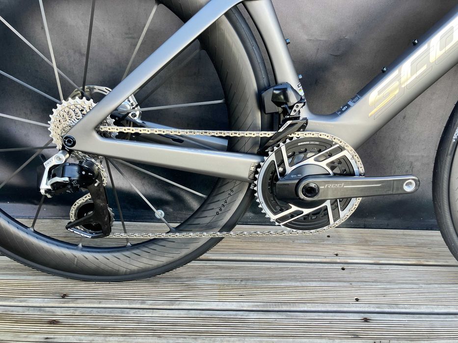 BICICLETA SCOTT FOIL RC ULTIMATE (Bicicleta de serviço)