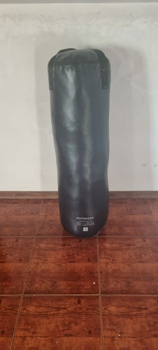 Saco de box de 20kg  OUTSHOCK