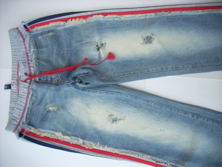 Spodnie Dżinsy  Jeansy  r. 29 / S 36 vintage