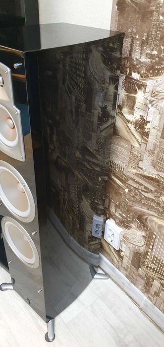 Колонки Yamaha NS 777